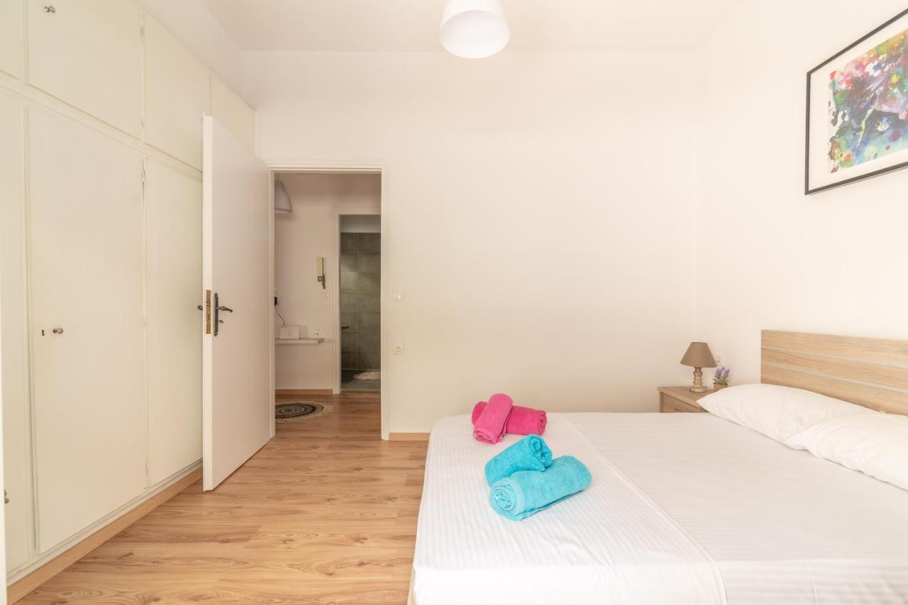Modern Renovated Apt Next To The Beachfront Ираклион Экстерьер фото