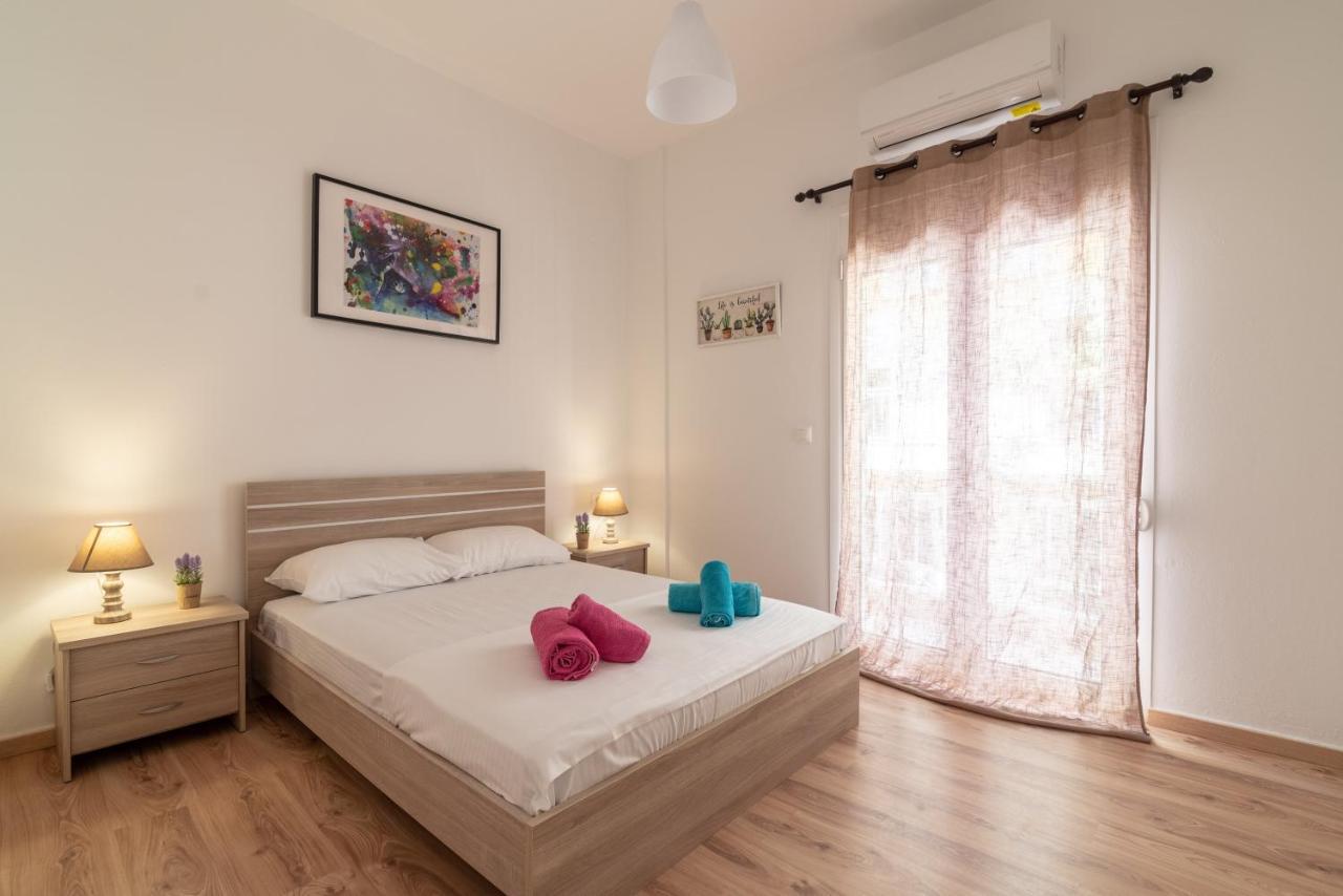 Modern Renovated Apt Next To The Beachfront Ираклион Экстерьер фото